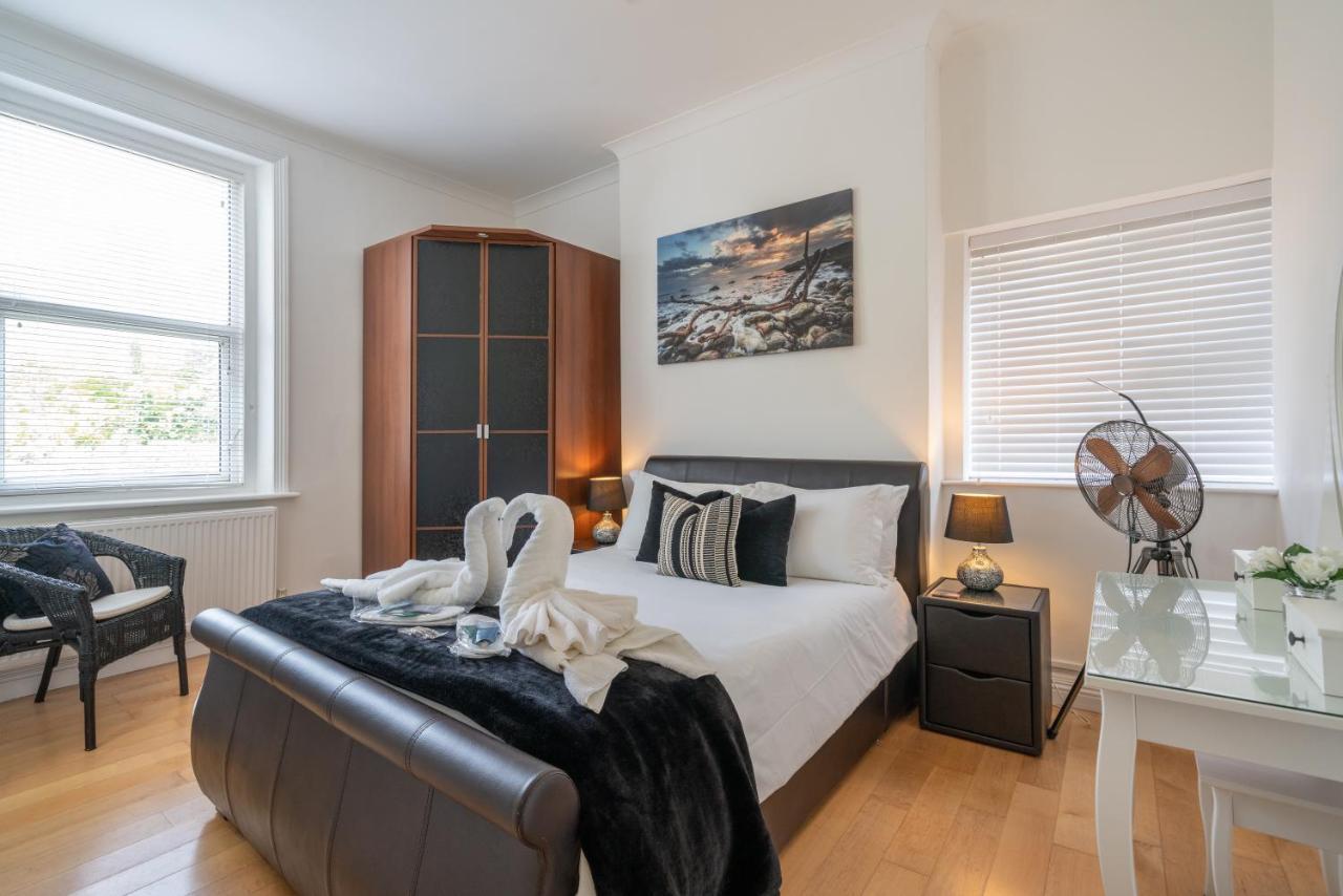 Stunning Sea Views Ventnor Apartment Ngoại thất bức ảnh